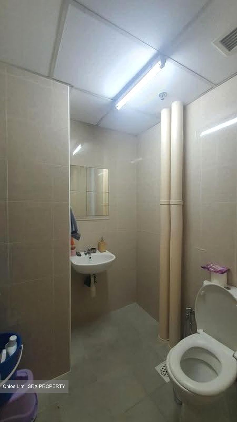 The Crescent @ Kallang (D13), Factory #633727151